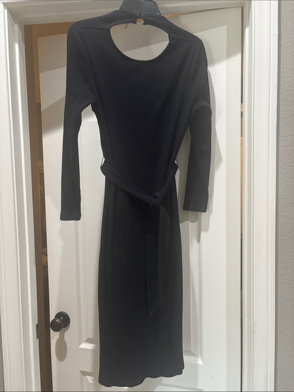 Women’s Black Long Sleeve Cutout Belted Dress